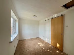 Photo 1- click for photo gallery